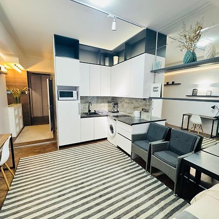 Rentnow Modern Lux Apartment In Centre Kiszyniów Zewnętrze zdjęcie