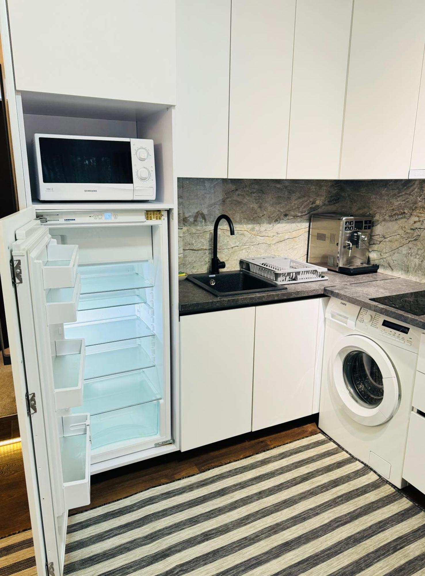 Rentnow Modern Lux Apartment In Centre Kiszyniów Zewnętrze zdjęcie
